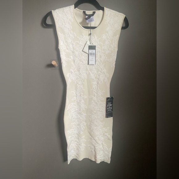 BCBGMaxAzria Dresses & Skirts - NWT BCBG Maxazria Dress